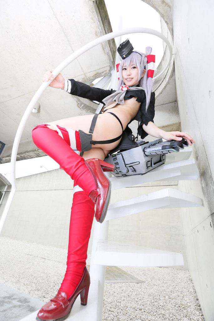 Cosplay福利/舰娘福利舰队Collection天津风巨乳美女Cosplay套图