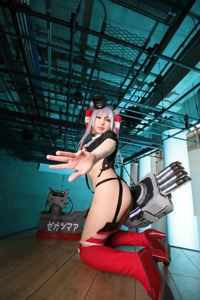 Cosplay福利/舰娘福利舰队Collection天津风巨乳美女Cosplay套图