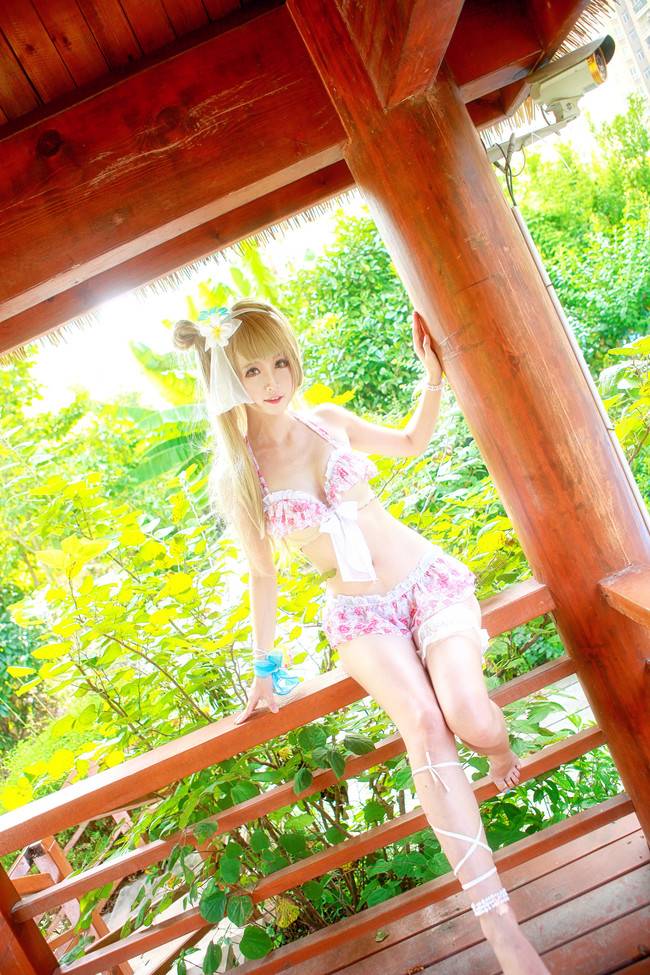 Cosplay福利/Love Live!南小鸟裸足美腿比基尼cosplay福利套图