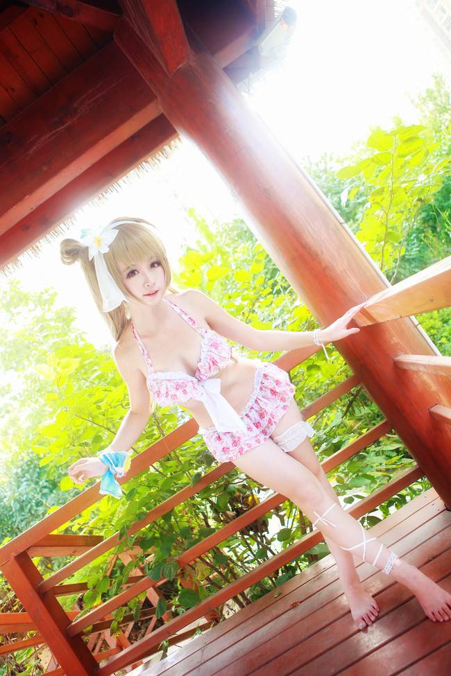 Cosplay福利/Love Live!南小鸟裸足美腿比基尼cosplay福利套图