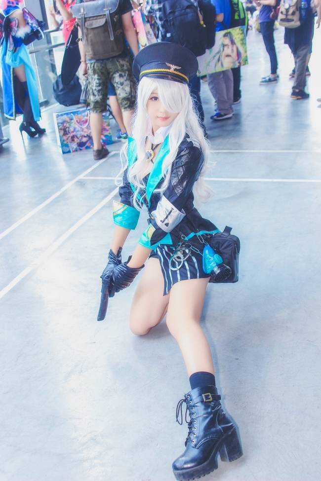 Cosplay福利/性感美女巨乳美腿cosplay福利诱惑