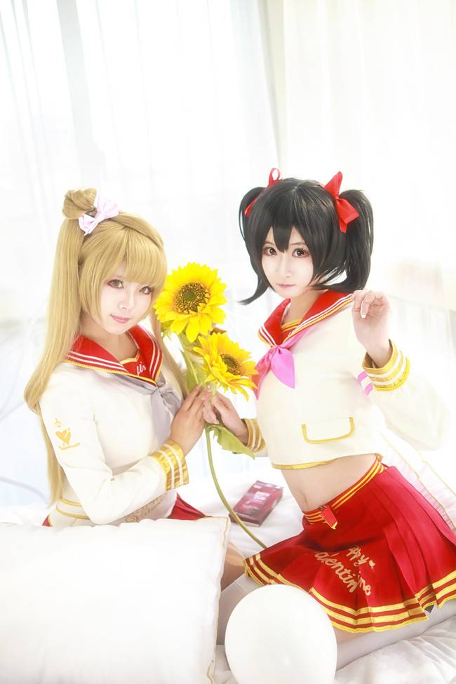 Cosplay福利/Love Live!矢泽妮可JK制服白丝美腿cosplay私房福利