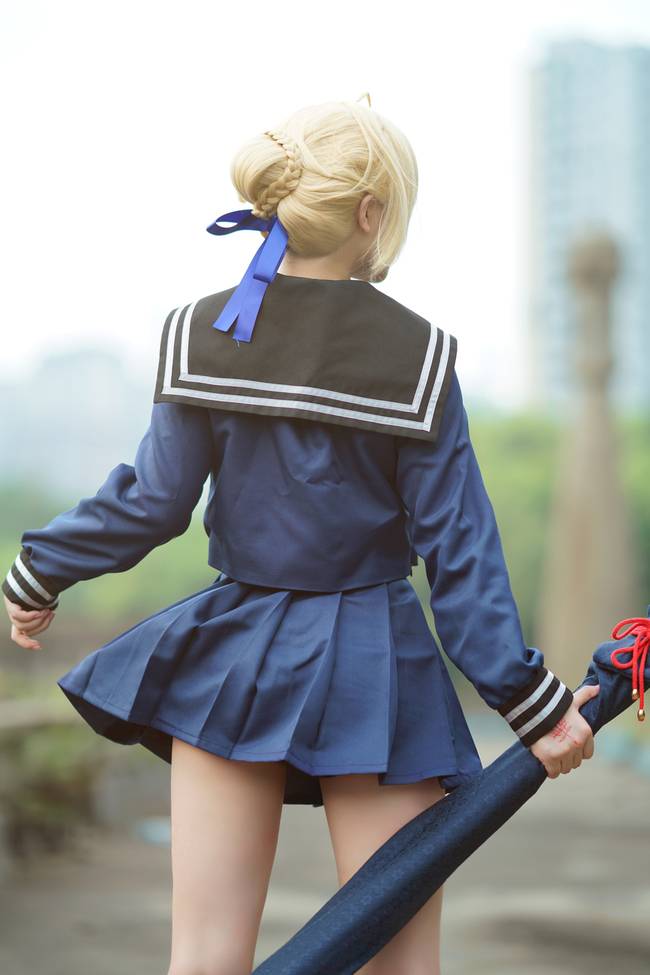 Cosplay福利/FateStayNightSaber水手服短裙美腿cosplay福利