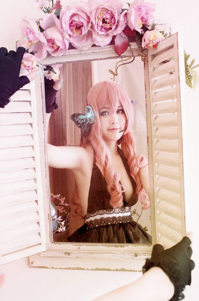 Cosplay福利/VOCALOID巡音流歌性感美女巨乳cosplay福利