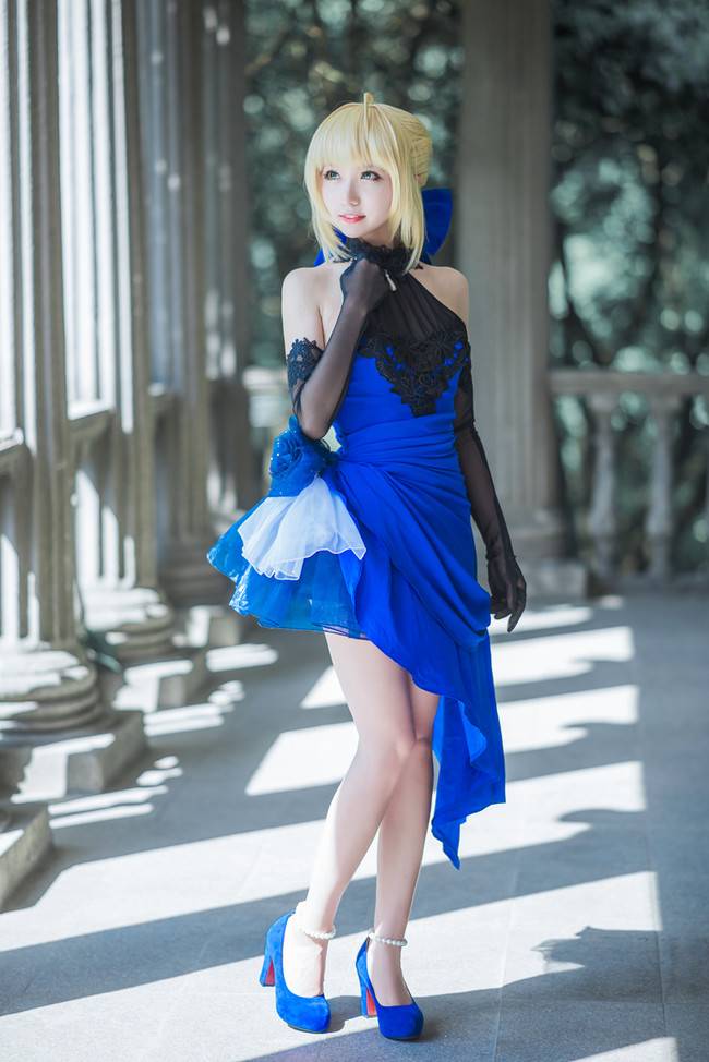 Cosplay福利/Fate/Extella Saber 蓝礼服美少女 cos