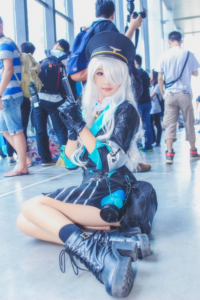 Cosplay福利/性感美女巨乳美腿cosplay福利诱惑