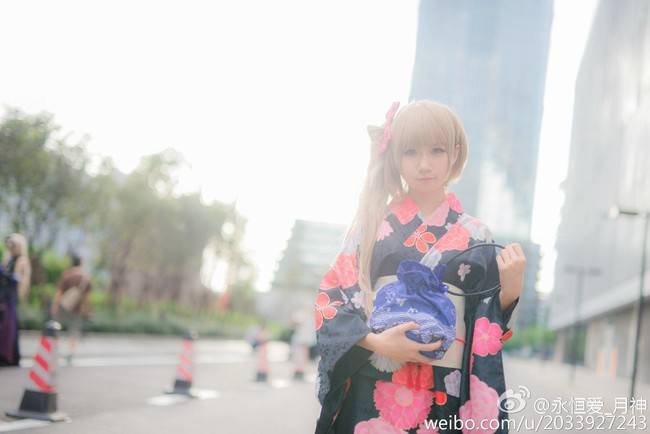 Cosplay福利/cicf南小鸟场照南小鸟萝莉和服cosplay福利