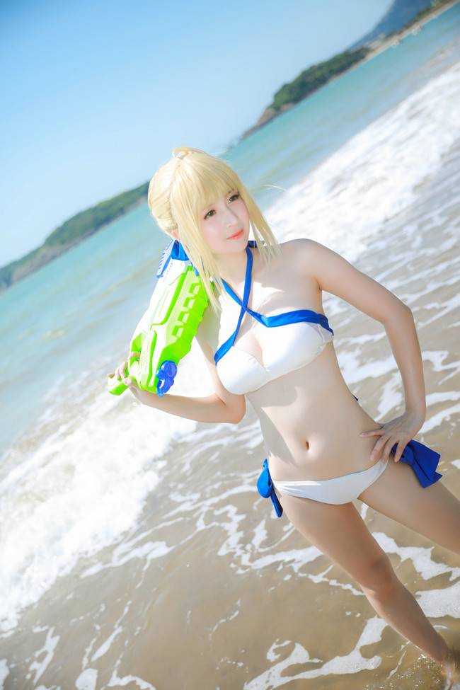 Cosplay福利/saber水着 原作:Fate 角色:阿尔托利亚·潘德拉贡 Cn:-猫大-