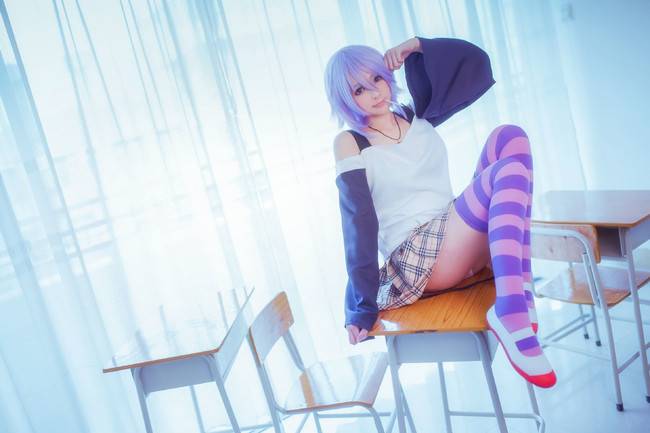 Cosplay福利/十字架与吸血鬼白雪美逸短裙丝袜cosplay福利