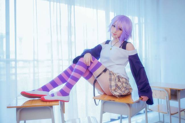 Cosplay福利/十字架与吸血鬼白雪美逸短裙丝袜cosplay福利