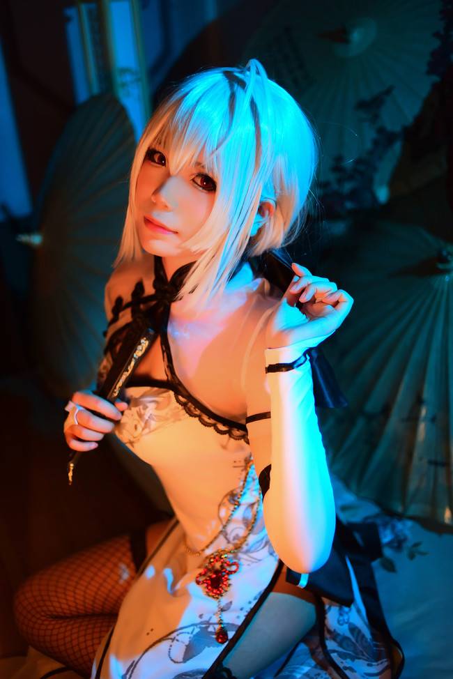 Cosplay福利/VOCALIOD 弱音ハク 金丝雀ver.