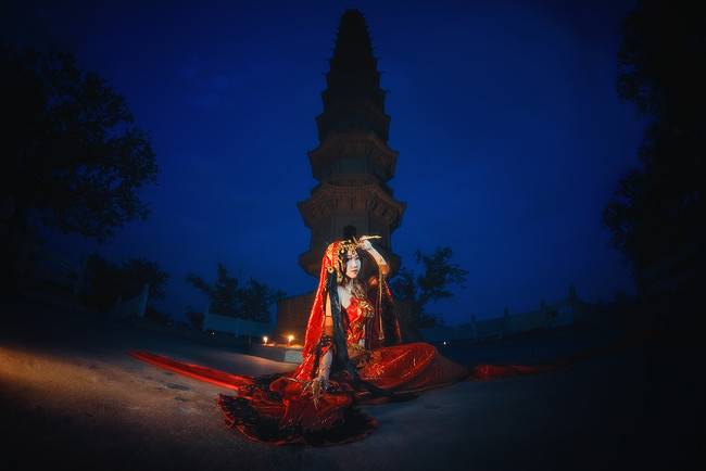 Cosplay福利/原作:剑侠情缘网络版叁 角色:探雪 Cn:阿八八八w