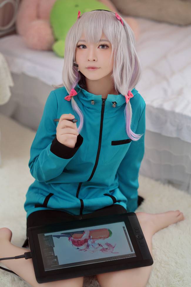 Cosplay福利/埃罗芒阿老师