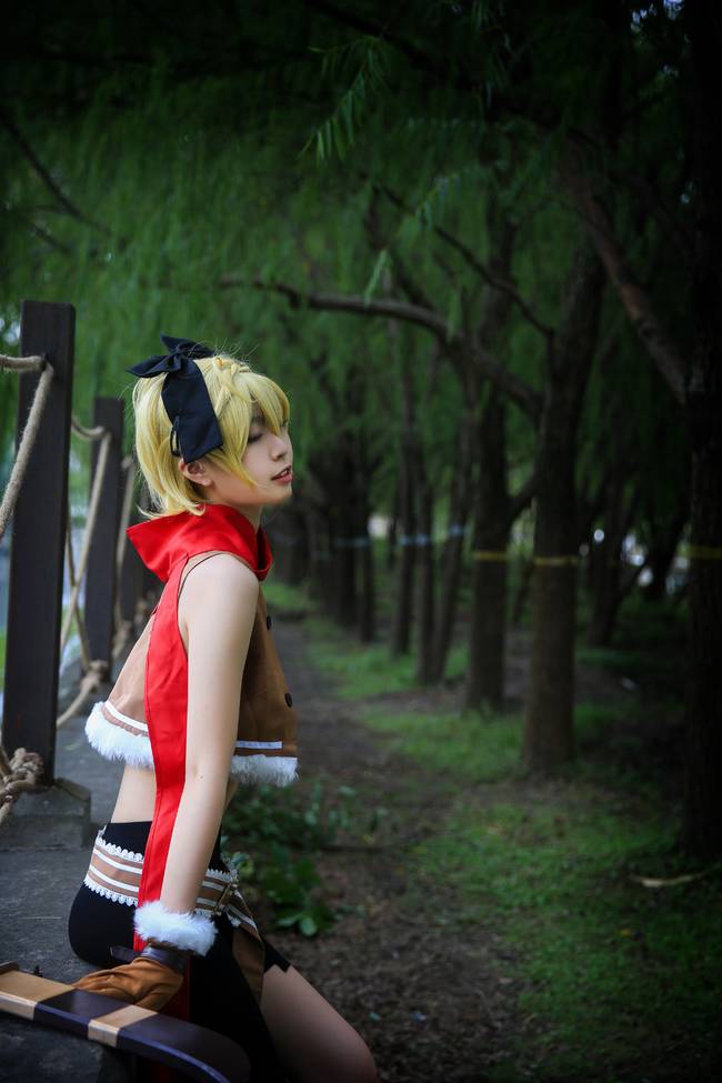 Cosplay福利/Re从零开始的异世界生活菲鲁特萝莉火辣身材cosplay美女福利