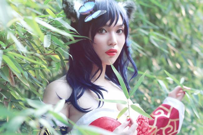 Cosplay福利/英雄联盟九尾妖狐阿狸性感cosplay美女图片