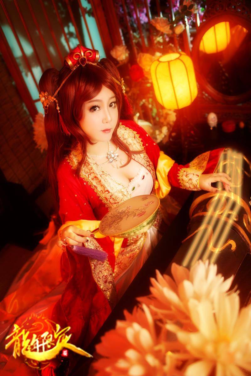 Cosplay福利/LOL英雄联盟龙年限定琴瑟仙女cos美女图片