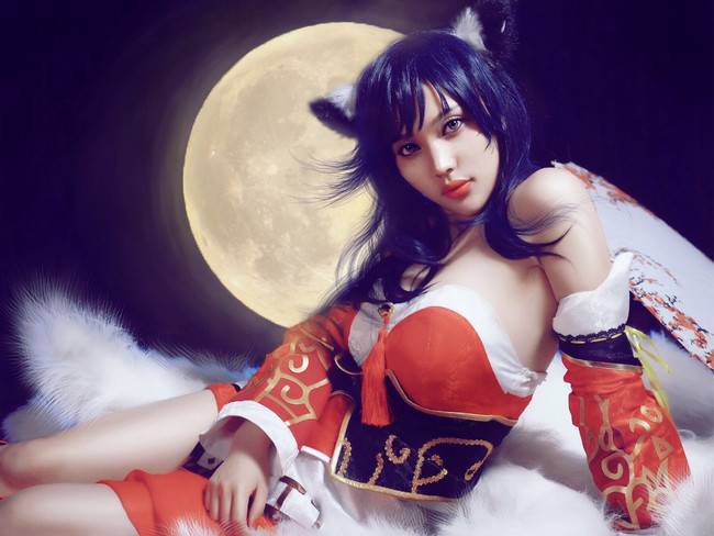 Cosplay福利/英雄联盟九尾妖狐阿狸性感cosplay美女图片