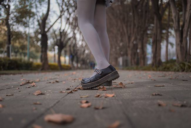 Cosplay福利/黑猫日常 性感灰丝美腿