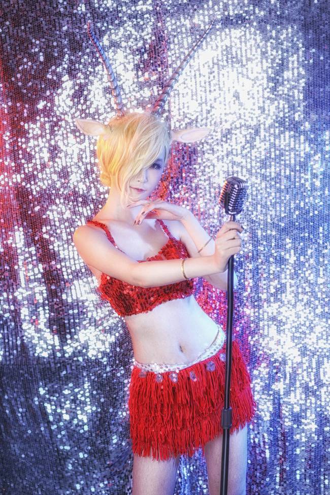 Cosplay福利/疯狂动物城 夏奇羊 性感美女腿玩年cosplay福利