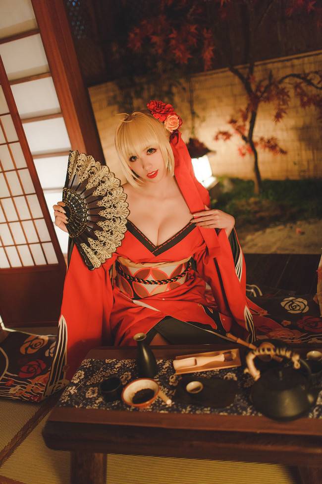 Cosplay福利/ :｡Fate｡: 系列 尼禄 插画版和服