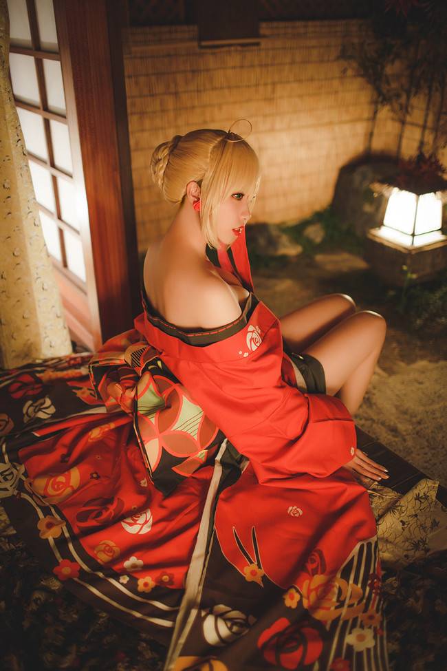 Cosplay福利/ :｡Fate｡: 系列 尼禄 插画版和服