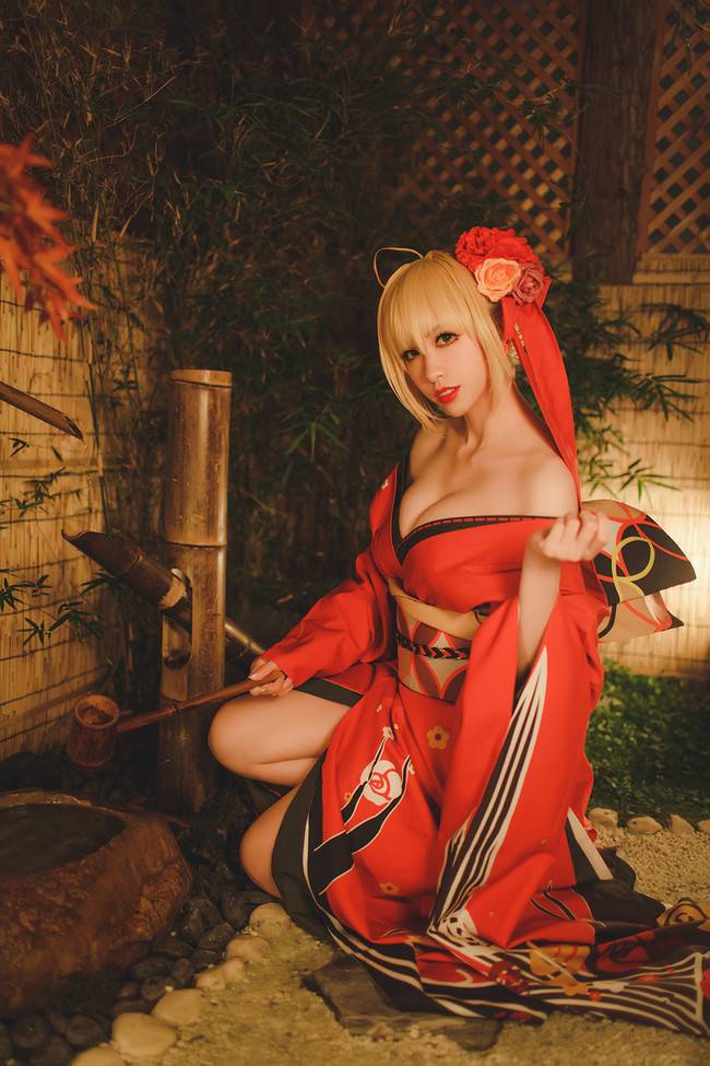 Cosplay福利/ :｡Fate｡: 系列 尼禄 插画版和服