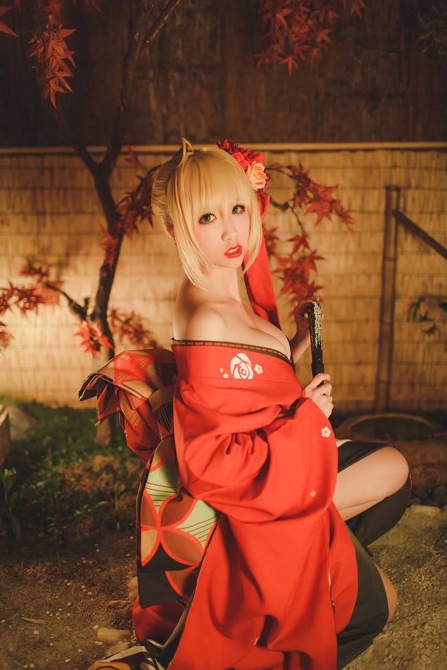 Cosplay福利/ :｡Fate｡: 系列 尼禄 插画版和服