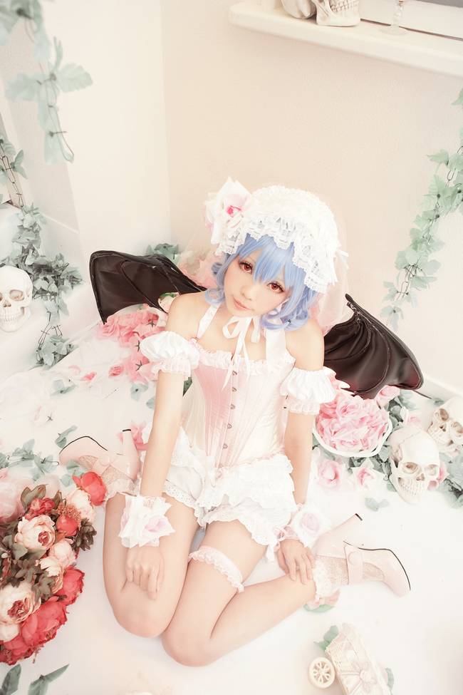 Cosplay福利/东方Project蕾米莉亚·斯卡雷特 御姐美腿cosplay福利