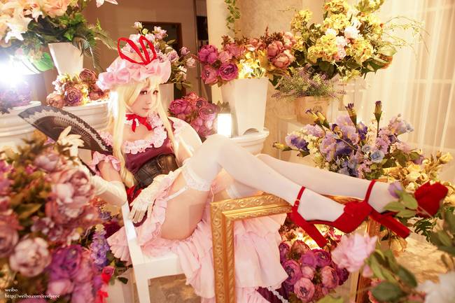 Cosplay福利/东方Project八云紫 萝莉巨乳白丝吊带过膝袜