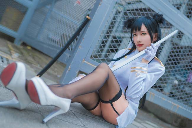 Cosplay福利/吊带袜黑丝绝对领域肉感少女 碧蓝航线 爱宕COSPLAY cn:婪夜