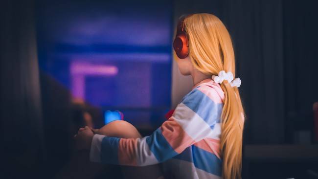 Cosplay福利/卡哇伊睡衣少女 刀剑神域 亚丝娜COSPLAY美图欣赏 cn:绘里绘气的巧克力_