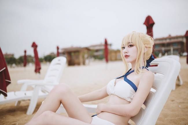 Cosplay福利/《留住夏天的脚步》Fate/GrandOrder saber COSPLAY美图欣赏 cn:桃墨