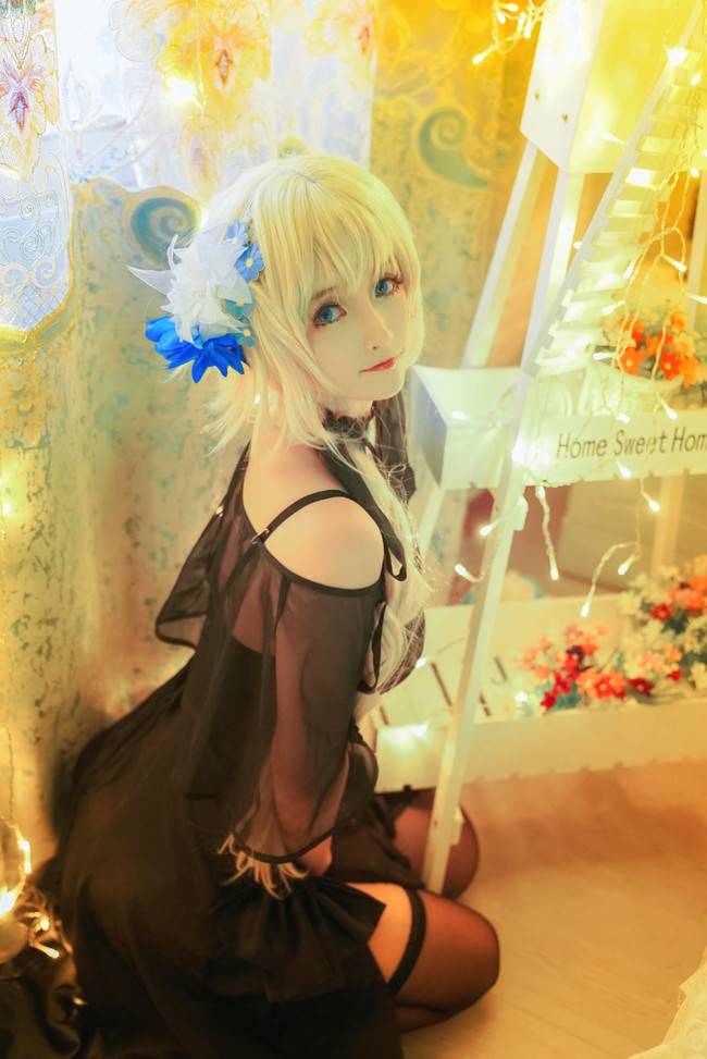 Cosplay福利/黑丝绝对领域御姐 Fate/Grand Order 贞德COSPLAY美图欣赏 cn:yui金鱼