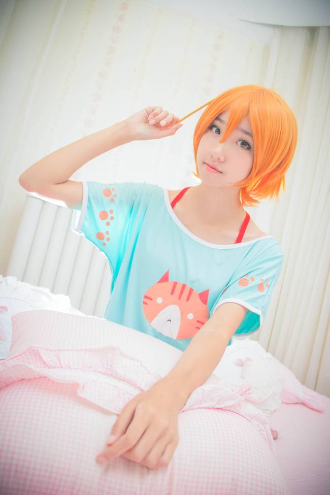 Cosplay福利/Love Live!星空凛 贫乳萝莉私房cosplay福利