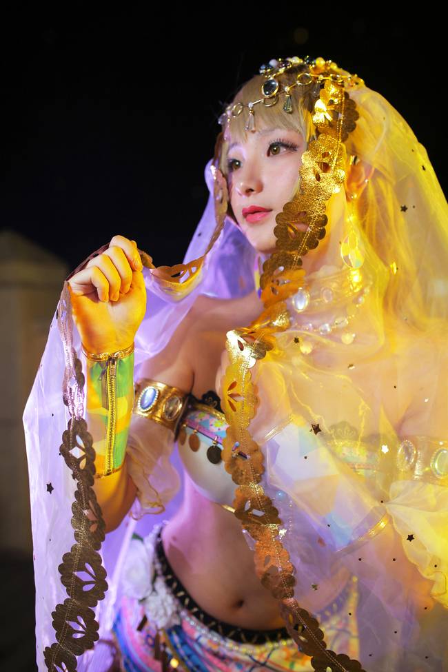 Cosplay福利/Love Live!南小鸟 火辣美女裸足 性感御姐女王