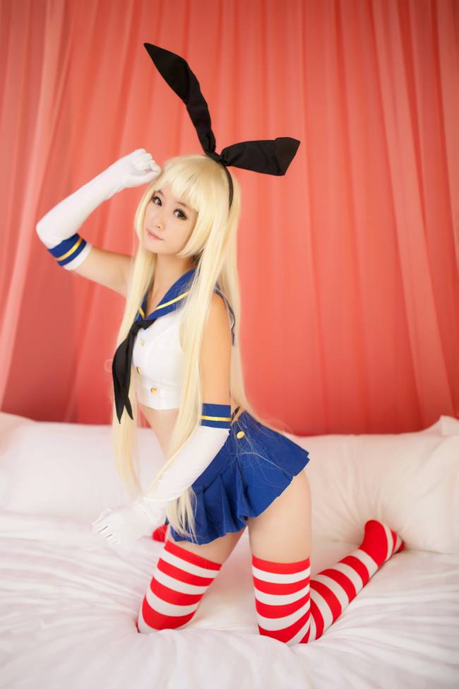 Cosplay福利/舰队Collection岛风 兔女郎 粉白条纹过膝袜美腿