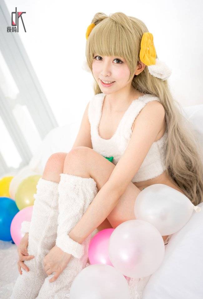 Cosplay福利/【腿控福利】南小鸟萝莉修长美腿甜美少女cos福利图