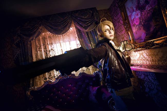 Cosplay福利/黑塔利亚 阿尔弗雷德·F·琼斯巨乳长腿cos福利