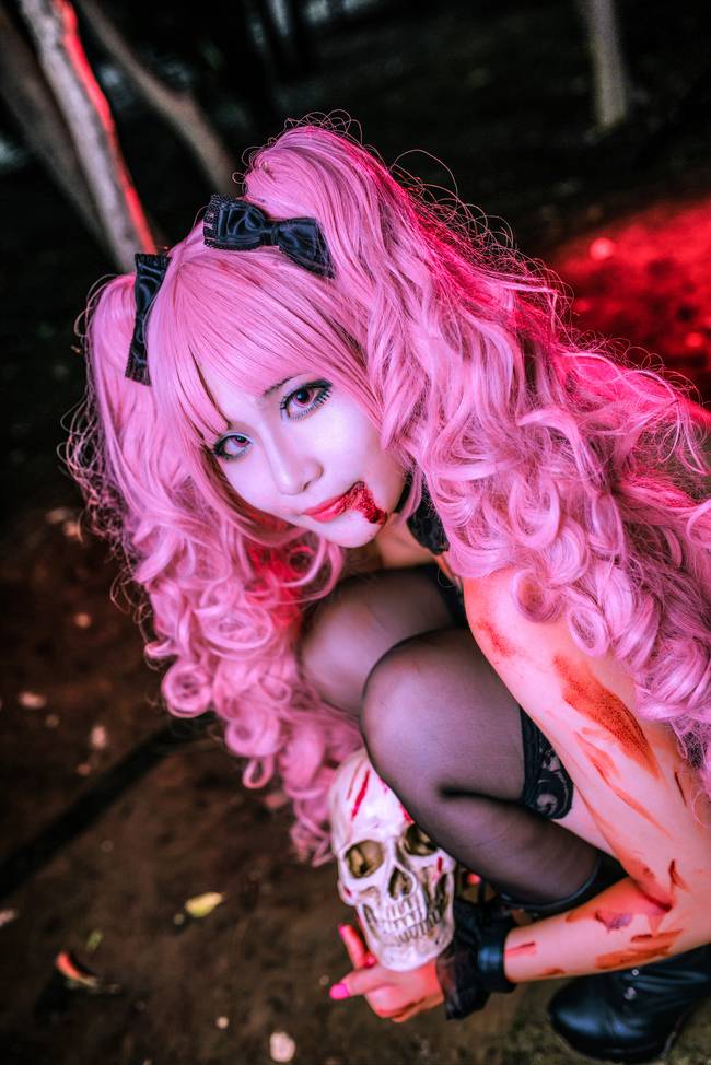 Cosplay福利/女王野性魅力 尸鬼清水惠 血腥cos
