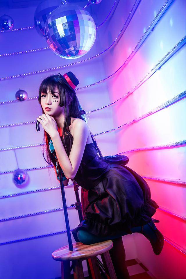 Cosplay福利/轻音少女秋山澪御姐 蓝丝Cosplay正片