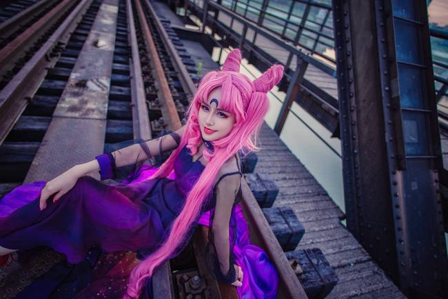 Cosplay福利/【腿控福利】美少女战士 小小兔御姐腿控