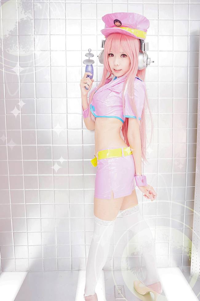 Cosplay福利/超级索尼子，粉色乳胶衣性感COS