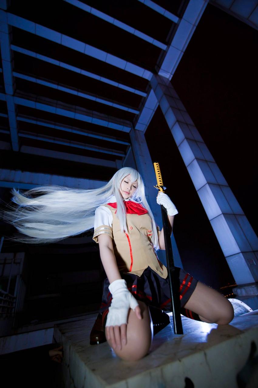 Cosplay福利/美女COS赵云子龙 腿玩年