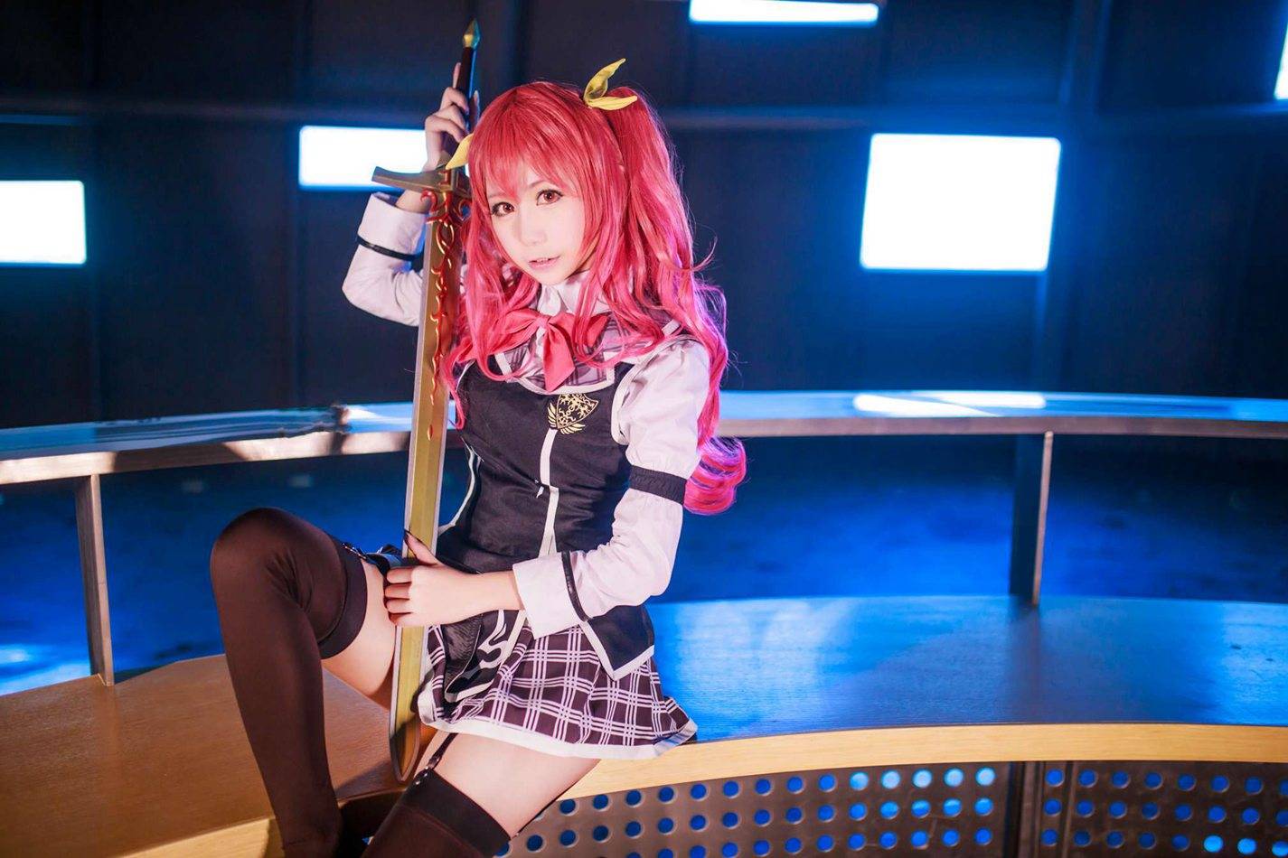 Cosplay福利/《落第骑士英雄谭》史黛菈·法米利昂cosplay