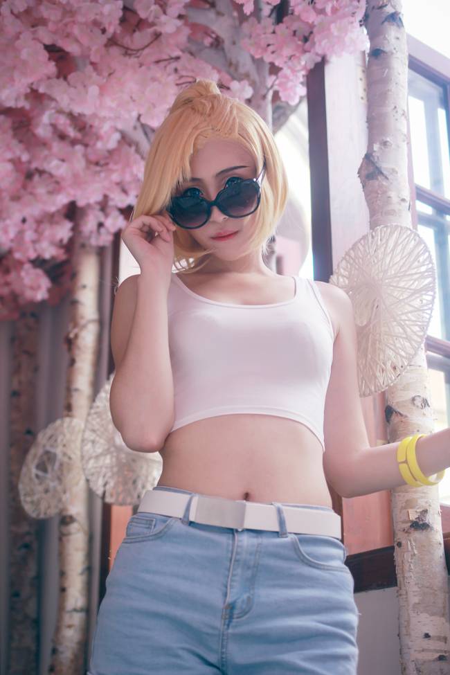 Cosplay福利/【巨乳福利】穿越火线 AWM丰胸巨乳cos福利美图