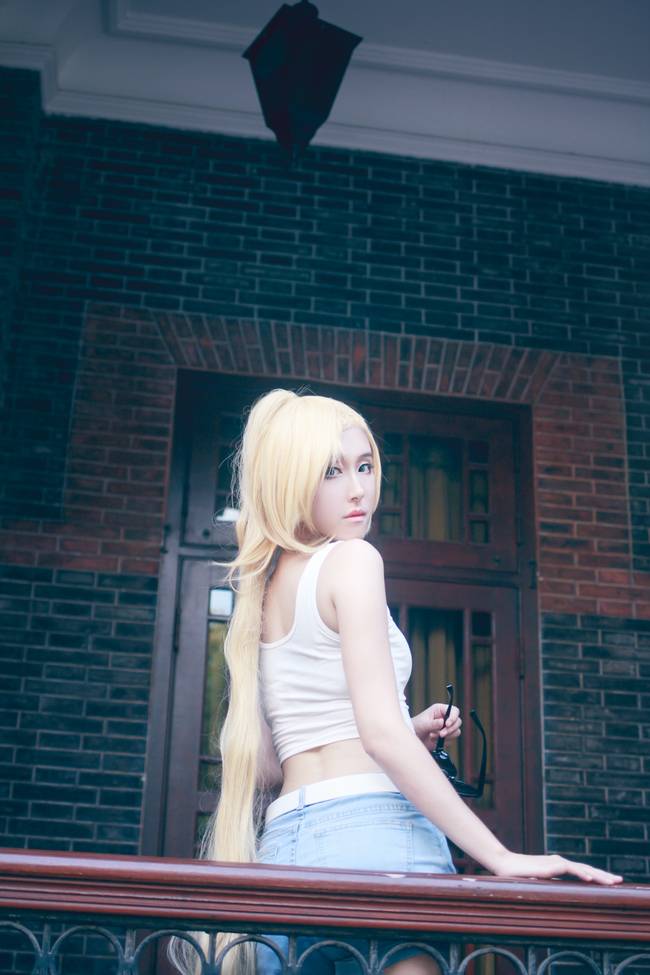 Cosplay福利/【巨乳福利】穿越火线 AWM丰胸巨乳cos福利美图