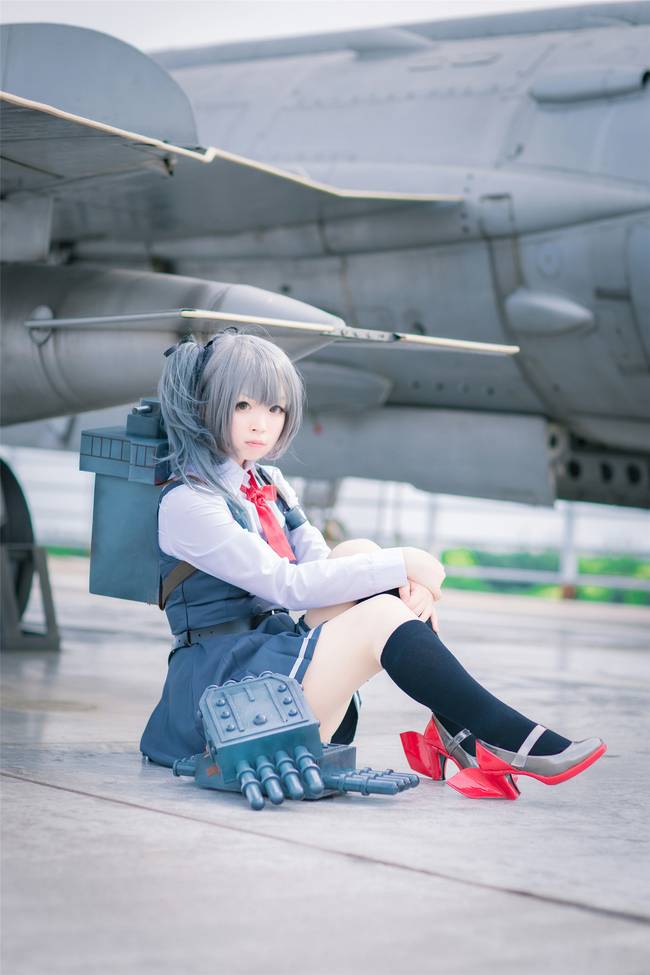 Cosplay福利/舰队Collection霞萝莉黑丝cos福利图片