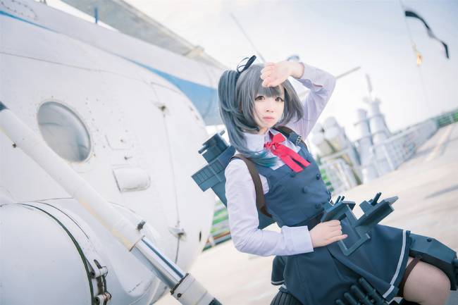 Cosplay福利/舰队Collection霞萝莉黑丝cos福利图片