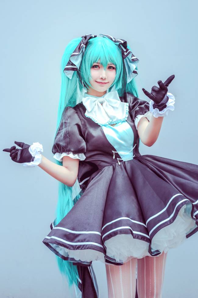 Cosplay福利/初音未来同人洋装COS图片