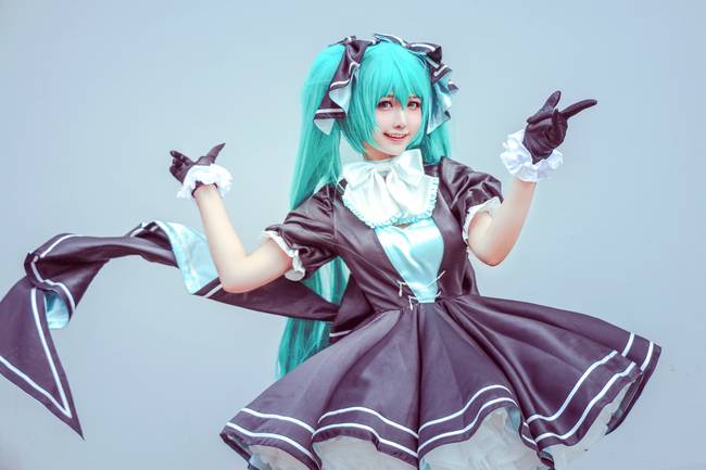 Cosplay福利/初音未来同人洋装COS图片